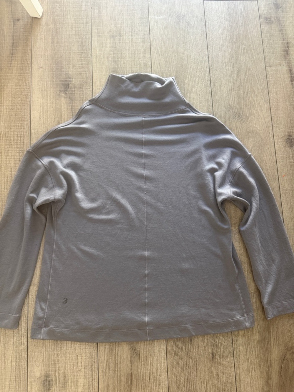 lululemon athletica lavender gray Turtleneck Pullover knit top oversize medium